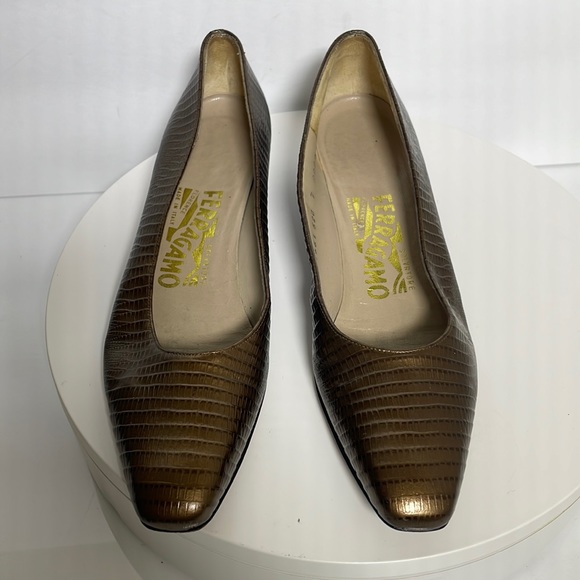 Salvatore Ferragamo Shoes - Salvatore Ferragamo flat Women’s shoes. Size 7 .Left heels Cup it’s broken.